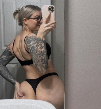 KRISTA, 22 Caucasian female escort, Aurora